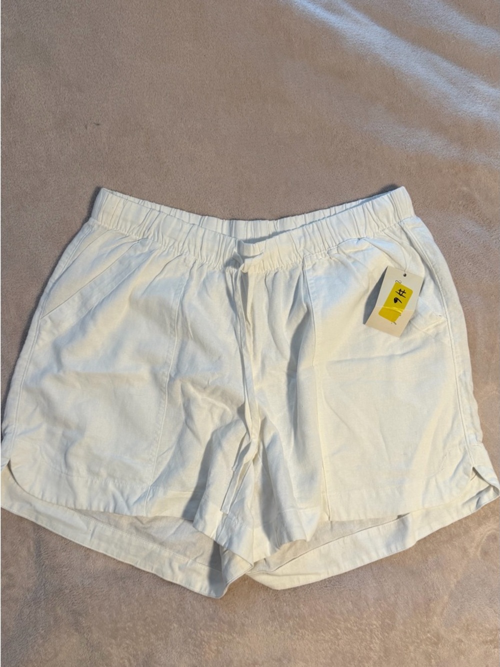 Universal Thread White Elastic-Waist Pull-On Shorts